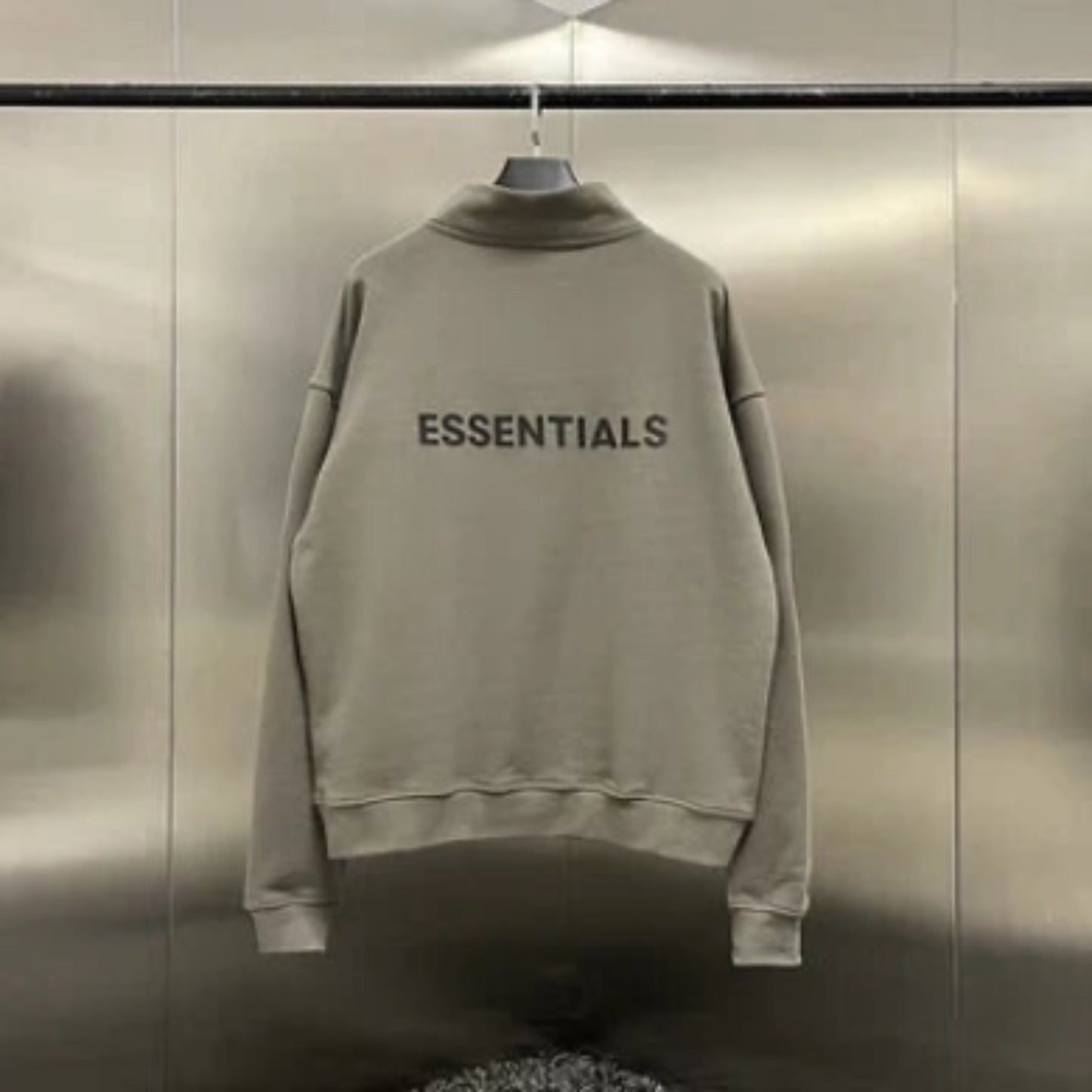 Elite Half-Zip Sweatshirt