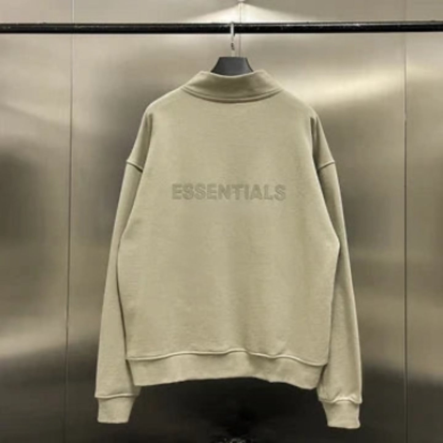 Elite Half-Zip Sweatshirt